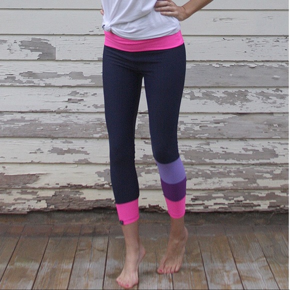 SIREN x Salt Gypsy Yoga Surf Leggings - Picture 10 of 10